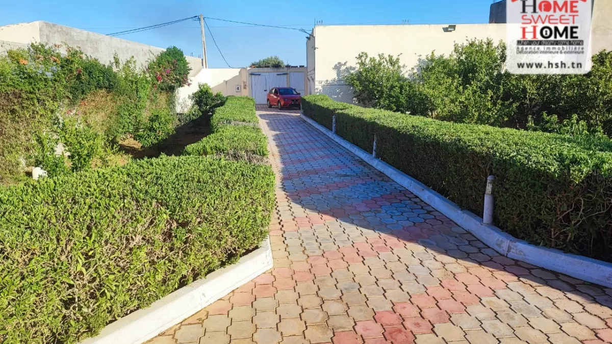 Luxury Villa Jean Joseph in Jdeida Batan Manouba: An Exceptional Opportunity!