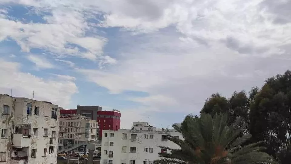 Komfortable S2-Wohnung in Cité EL Khahdhra, Tunis