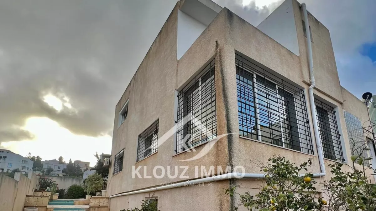 American-Style Villa in Corniche Bizerte: An Exceptional Opportunity!