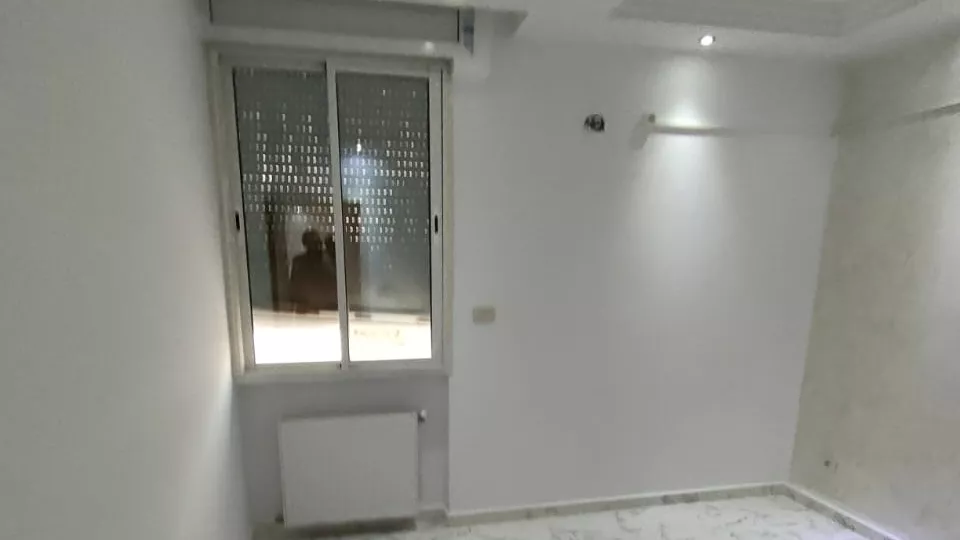 Ihre Neue Oase der Ruhe in Salmiya, Ezzahra