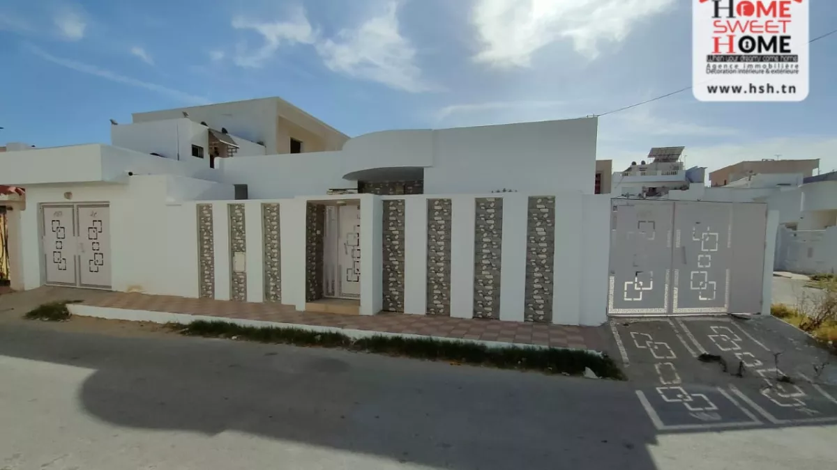 Villa Joséphine at Rades Plage: Your Serenity Oasis!