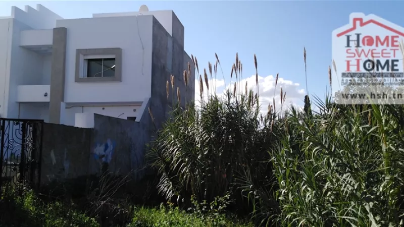 Terreno di Prima Categoria in Vendita a Gammarth Village: Il Tuo Sogno di Progetto Immobiliare Ti Aspetta!