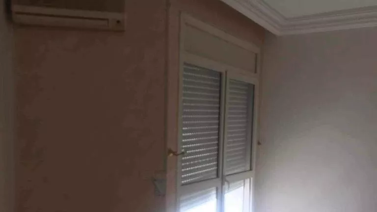 Ihr Traumhaus Erwartet Sie: Appart S3 Jean Baptiste in Cité Olympique Rades