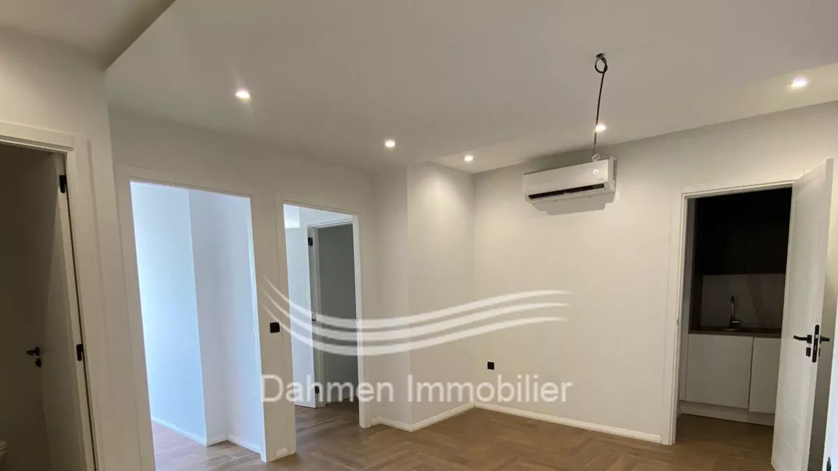 Ufficio Eccezionale in Vendita a Hammam Sousse: Un Investimento Ideale per Professionisti