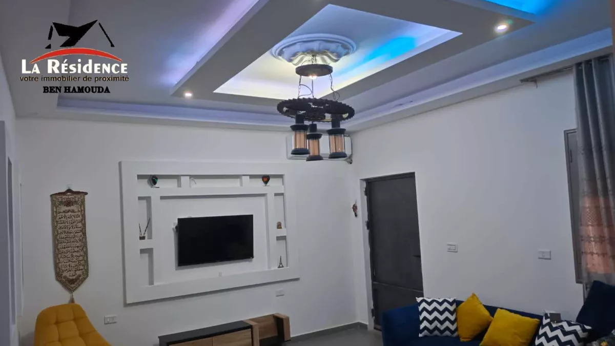 Casa Indipendente con Garage a Menzel Jemil, Bizerte - 270.000 TND