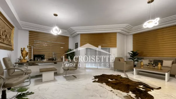 Luxurious S+4 Apartment in Berges du Lac