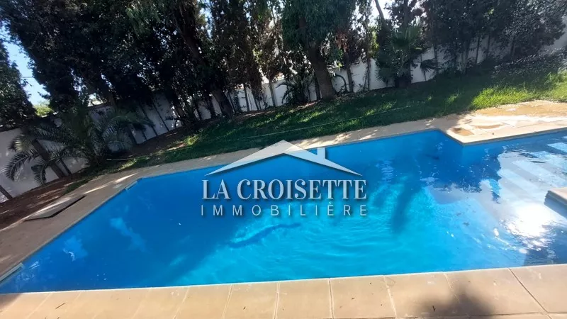 Luxurious Villa S+6 with Pool in Gammarth: An Elegant Oasis for Sophisticated Living