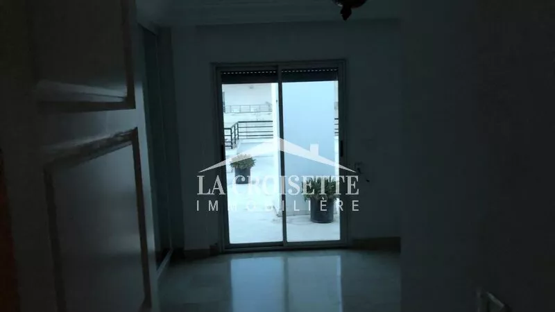 Luxurious S+3 Apartment in Berges du Lac 2: A Haven of Comfort and Security