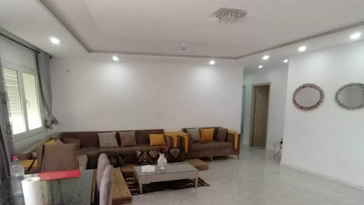 Luxus-Villa mit 2 Etagen in Nabeul in der Nähe von STEG