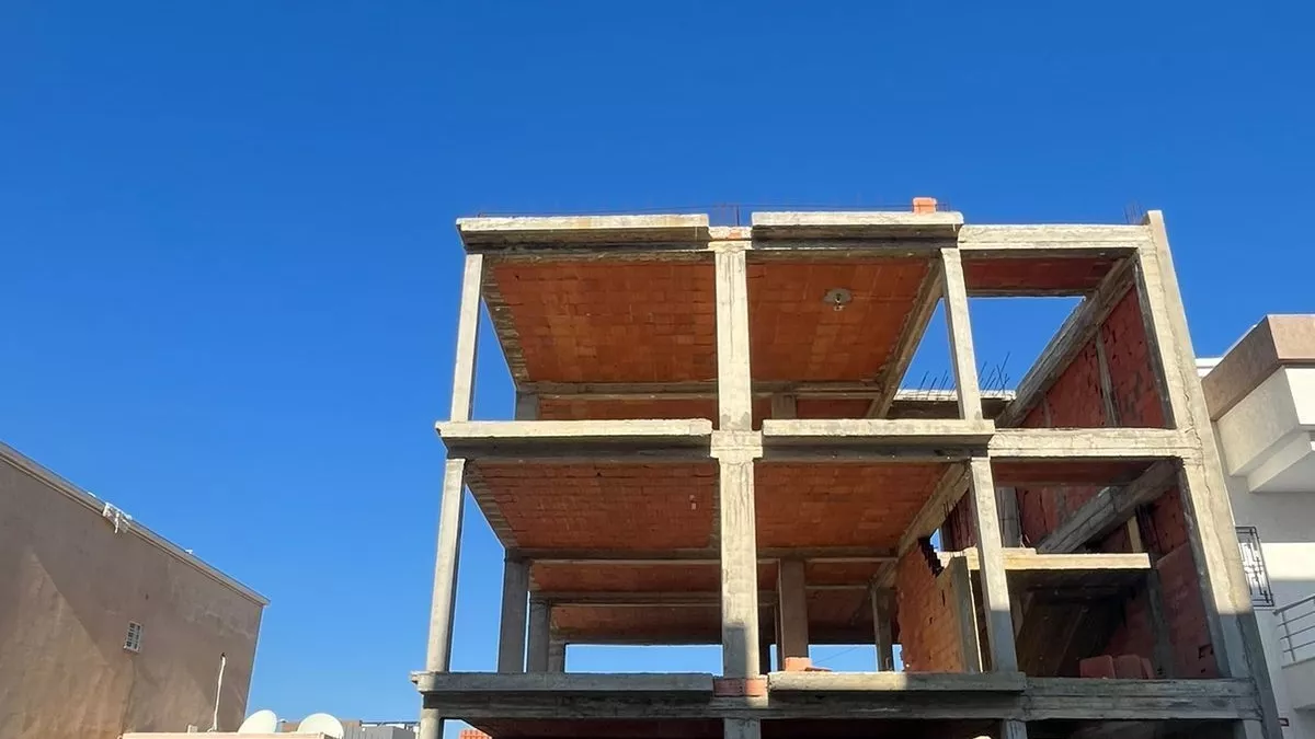 Unfinished R+2 Building for Sale in AFH Mrezge, Cité El Wafa, Nabeul