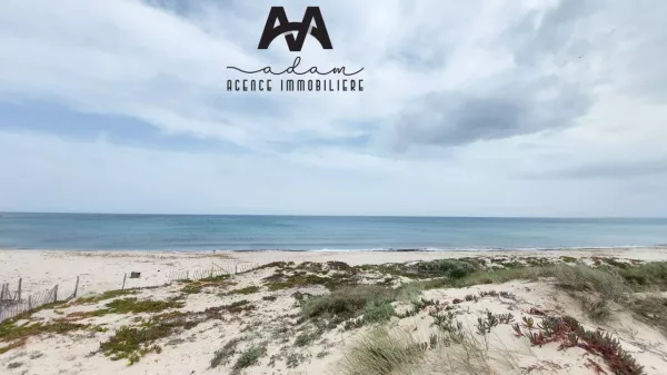 Dream Plot in Jinen Beni Khiar, Nabeul - 405m² of Space and Freedom