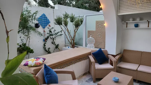 Luxury Apartment with Garden, Pool, and Sea View in Hammamet