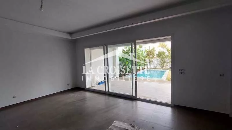 Luxuswohnung S+3 mit Pool in La Soukra