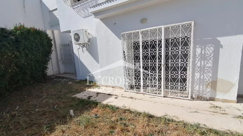 Villa di Lusso S+4 a La Marsa: Un Rifugio da Sogno per gli Amanti dello Spazio e del Comfort