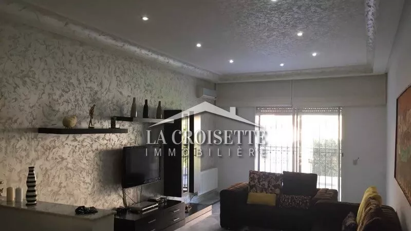 Appartamento Arredato al Piano Terra S+3 ad Ain Zaghouan Nord: Un Rifugio di Comfort e Sicurezza