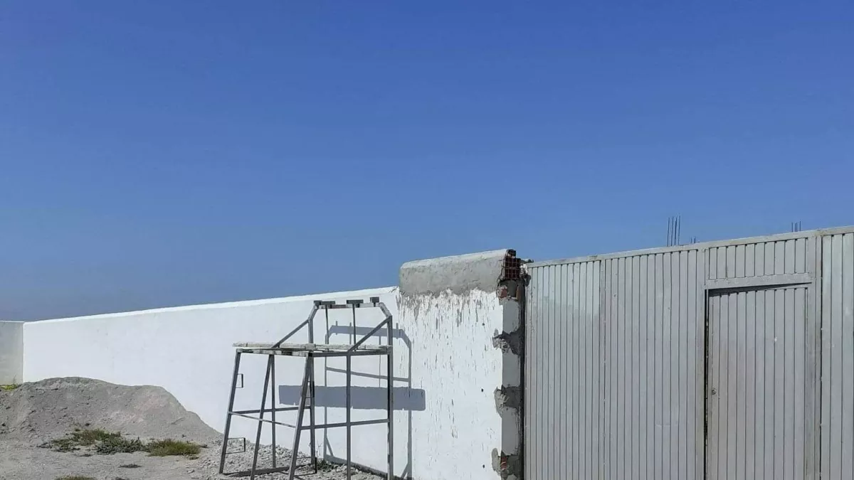 Unfinished 1200m² House in Hammamet Sud - A Golden Opportunity!