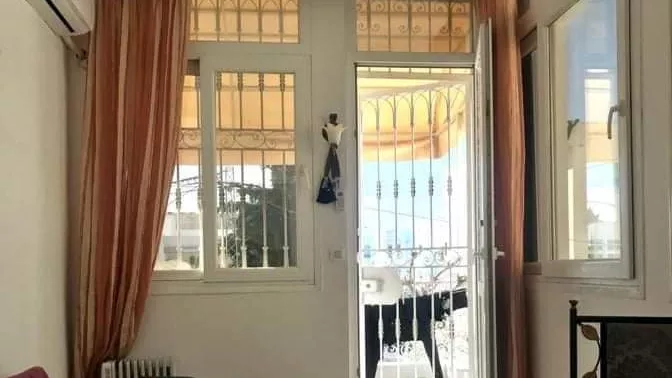 La Tua Ritirata Ideale al Mare: Appartamento Arredato S+1 a La Marsa Plage