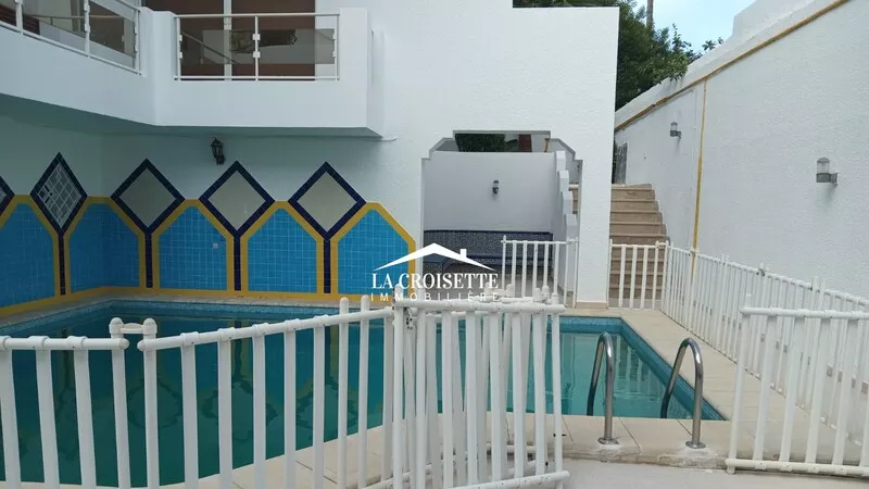 Villa di Lusso con Piscina a La Marsa - ZVL1599