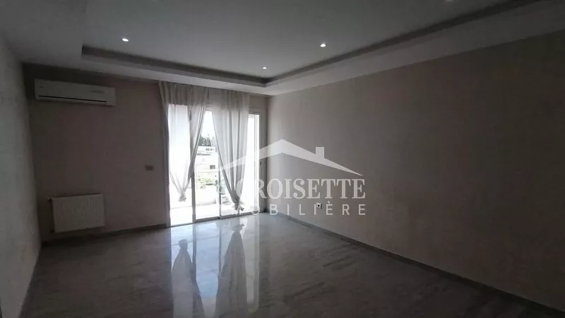 Elegantes 3-Zimmer-Apartment in La Soukra, Ariana - ZAV1683