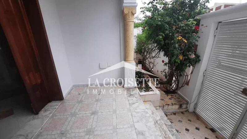 Erdgeschoss-Villa S+3 zur Miete in Ain Zaghouan Nord - MRCL0257