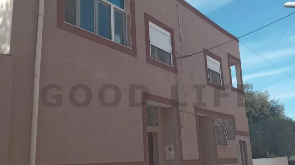 Eccezionale Opportunità di Investimento: Edificio a 4 Unità a La Soukra