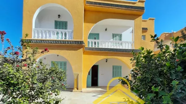 Two Houses with a Shared Pool in Midoun, Djerba