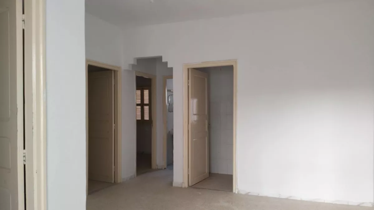 Exceptional 3-Bedroom Apartment in Borj Louzir, Ariana - A Unique Opportunity!