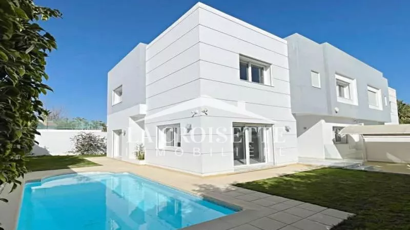 Villa di Lusso S+4 con Piscina a La Soukra, Ariana - ZVL1665