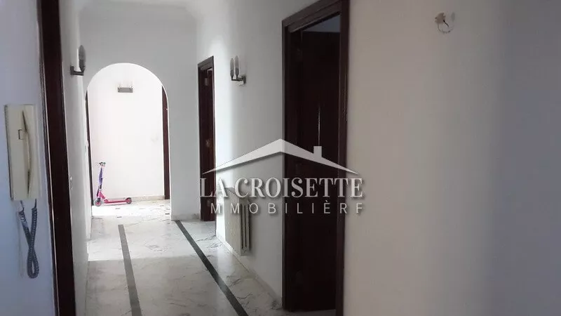 Ihr Neues Zuhaus der Ruhe: S+1 Villen-Etage in La Marsa ZEL0130