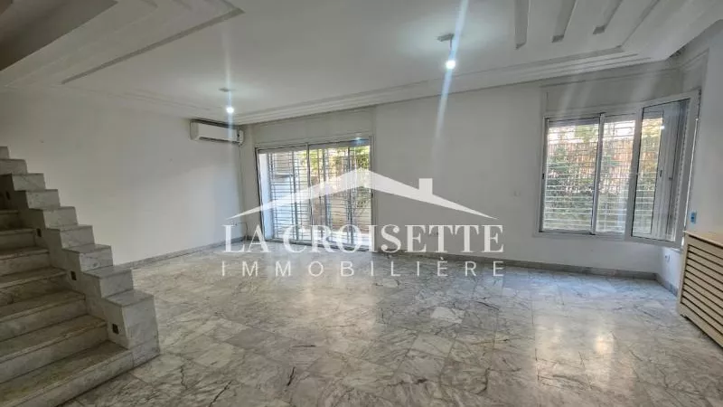 Lussuoso Duplex in Affitto a Jardins de Carthage - ZDL0665