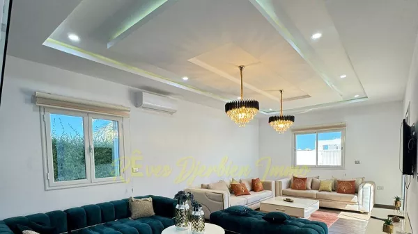 Stunning Villa with Pool near the Beach in Djerba