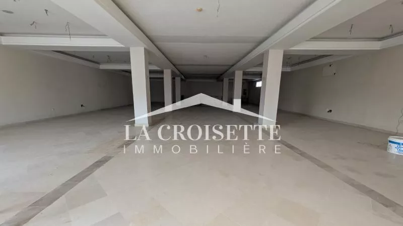Prime Commercial Space on La Soukra's Main Road - MCL0506