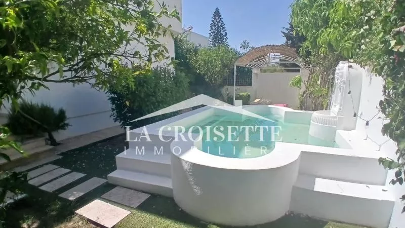 Luxury Villa with Pool in La Marsa - MVL1744