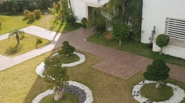 Luxury Duplex S3 with Covered Pool in Le Kram, Lac 2