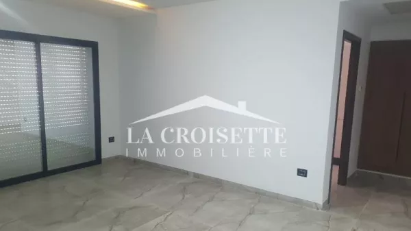 Discover the Highlights of this Exceptional Apartment