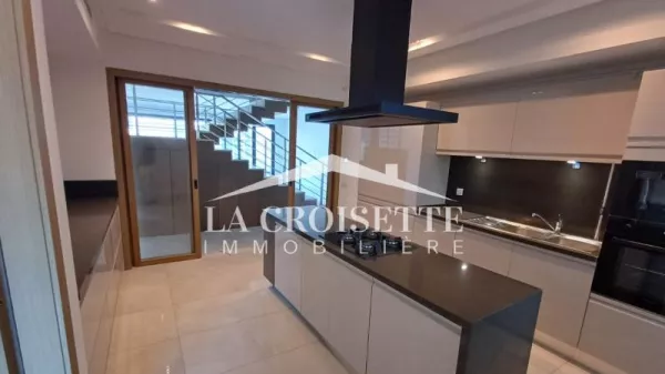 Luxurious Duplex with Terrace on the Lake 2 Banks - A Dream Eden at Your Fingertips