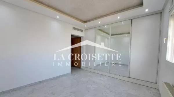 Luxurious S+3 Apartment at Berges du Lac 2, La Marsa - ZAL2036