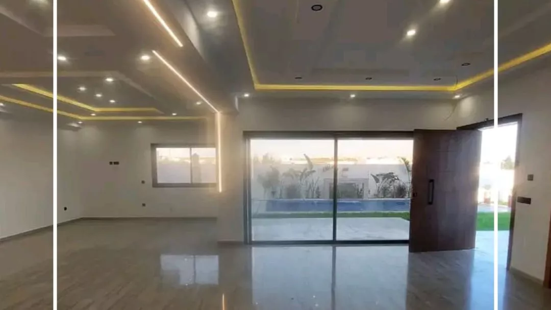 Luxury Villa S+4 in Hammamet Sud (VHS042): A Haven of Luxury in Nabeul