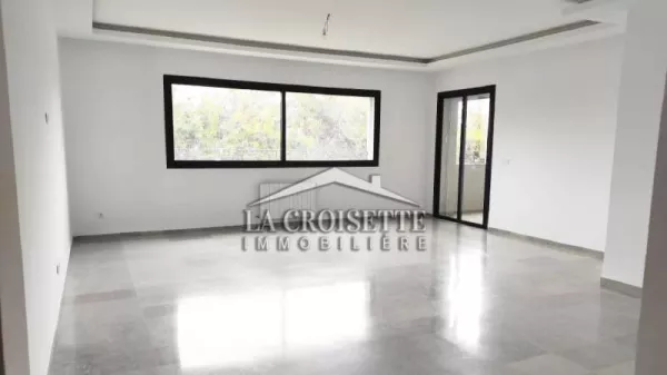 Luxurious S3 Apartment with Service Room in La Marsa MAL1886