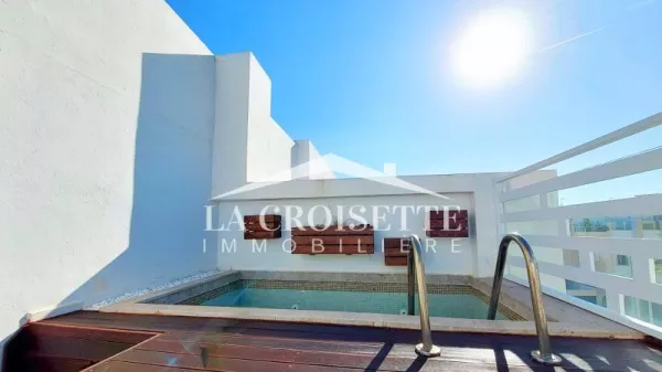 Luxury Independent Triplex with Pool for Rent in Gammarth MTRL0109