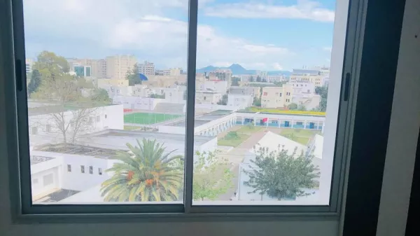 Office for Rent on the 3rd Floor near Eye Clinic in Ariana