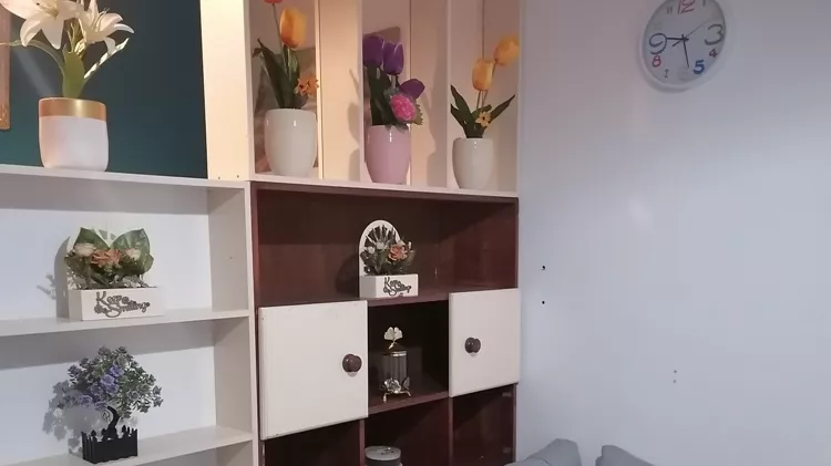 Furnished Studio in Ennasr 2: A Haven of Comfort and Security