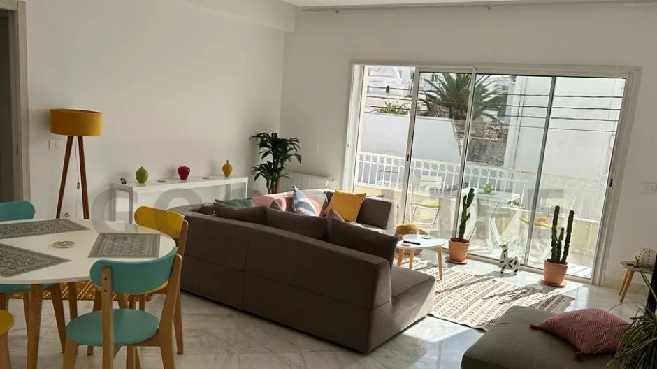 Charmantes S+2 Apartment in La Marsa Ville: Ein Traumhaus im Herzen der Stadt