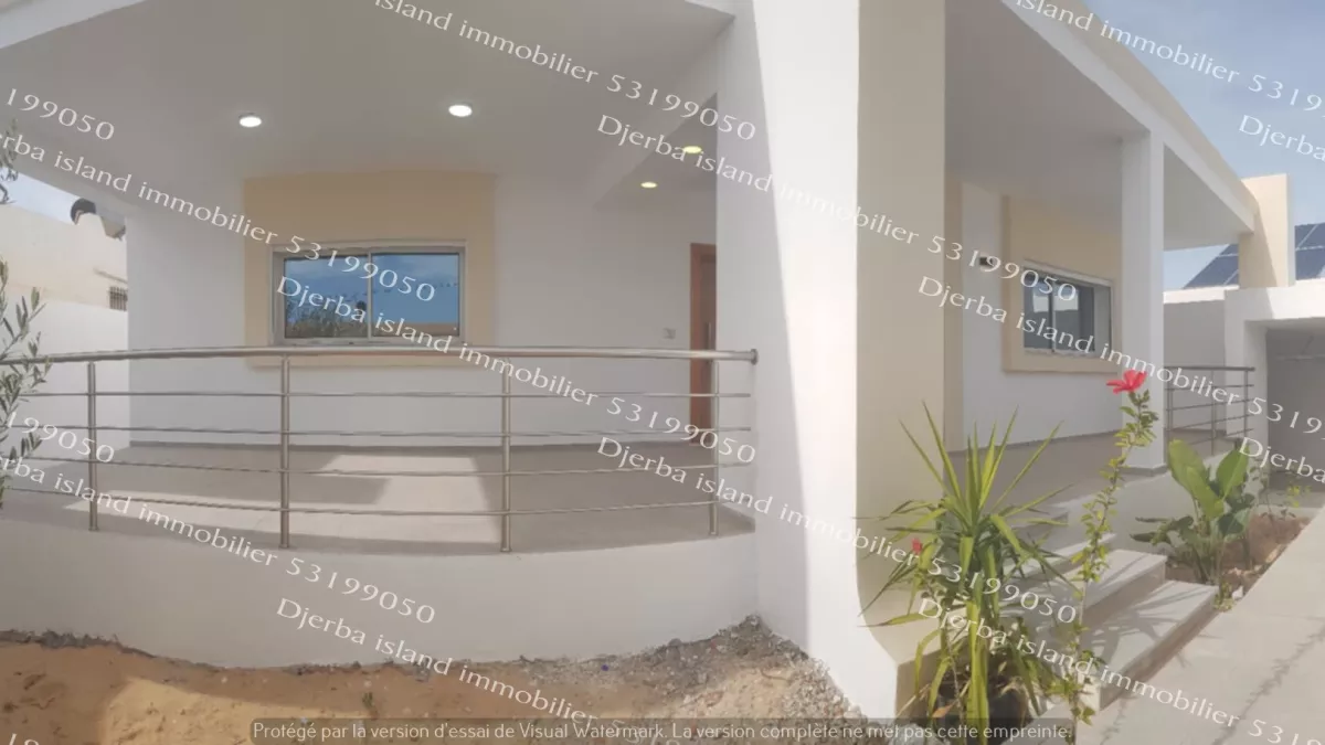 Villa Serena a Houmet Souk: Un'Oasi di Pace e Comfort