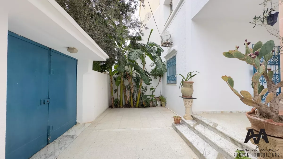 Ground Floor Villa for Rent in Lido, Nabeul: Your Ideal Space for a Year of Comfort