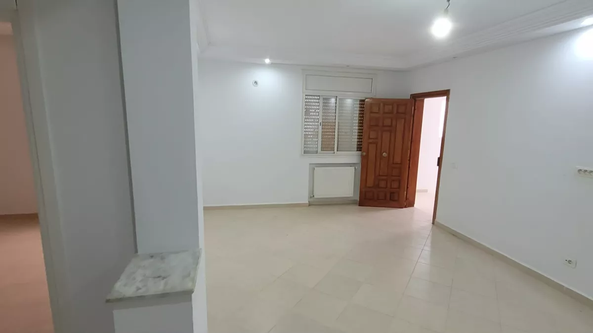 Charmantes S3 Apartment zur Miete in Gammarth, Tunis
