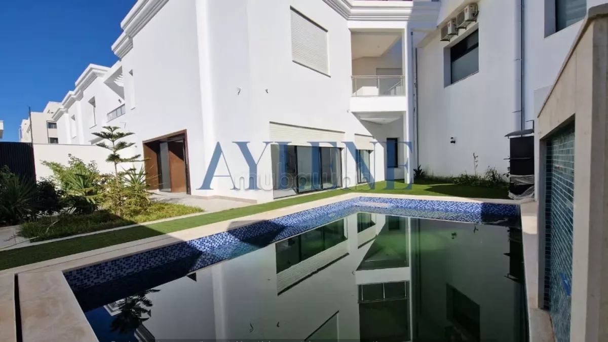 Luxuriöse S4-Villa im Herzen von Berges du Lac