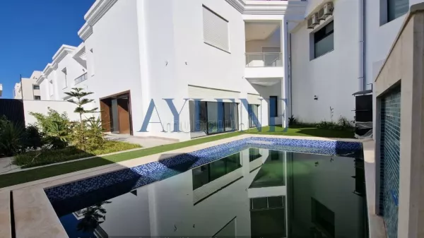 Luxurious S4 Villa in the Heart of Berges du Lac