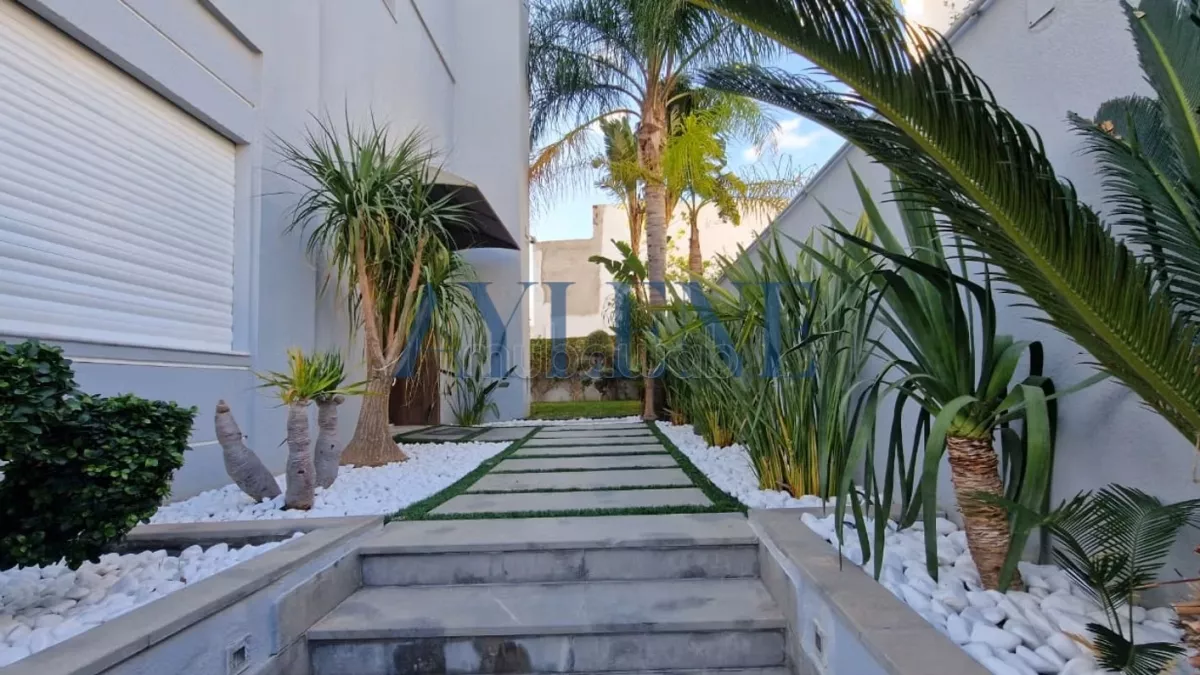 Traumhafte Möblierte S3-Villa mit Garten in Berges du Lac