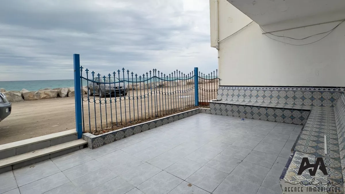 Appartamento S+2 da Sogno a LIDO, Nabeul: Un Rifugio di Mare